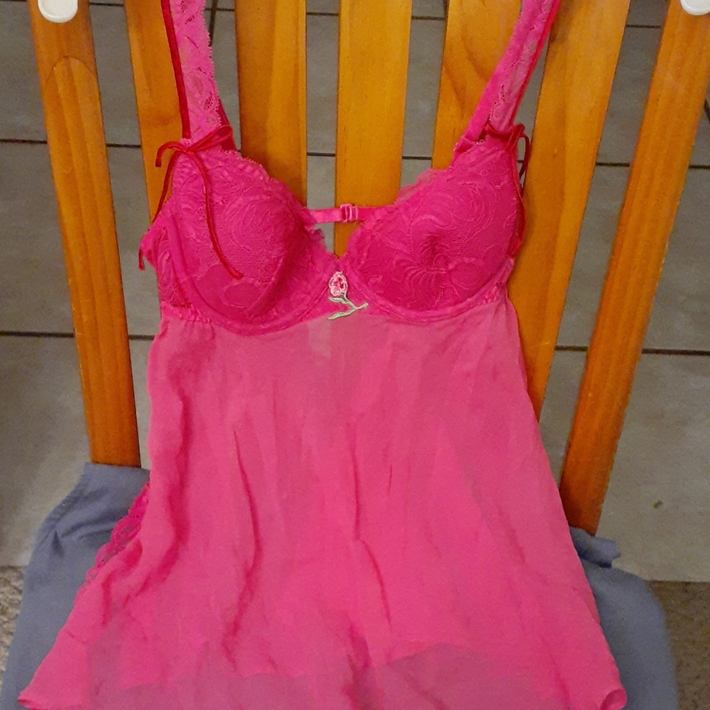 Victoria secret underwire lingerie